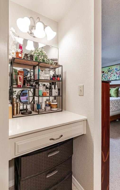 445 Quill Ln, Clovis, CA 93612