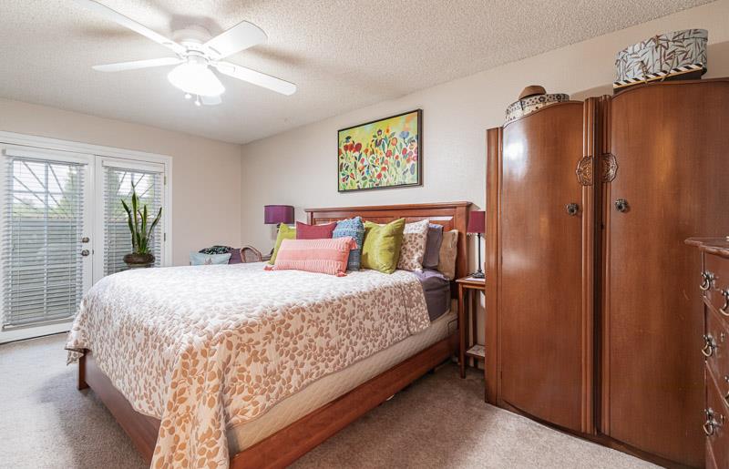 445 Quill Ln, Clovis, CA 93612