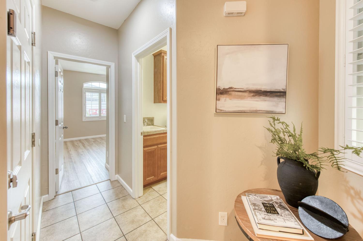 7206 E Dayton Ave, Fresno, CA 93737