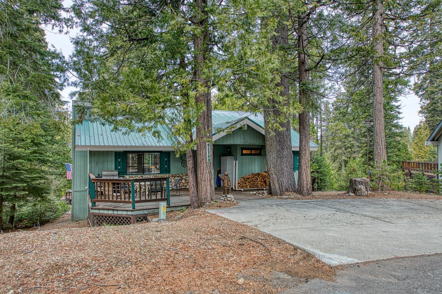 41150 Woodridge Lane, Shaver Lake, CA 93664