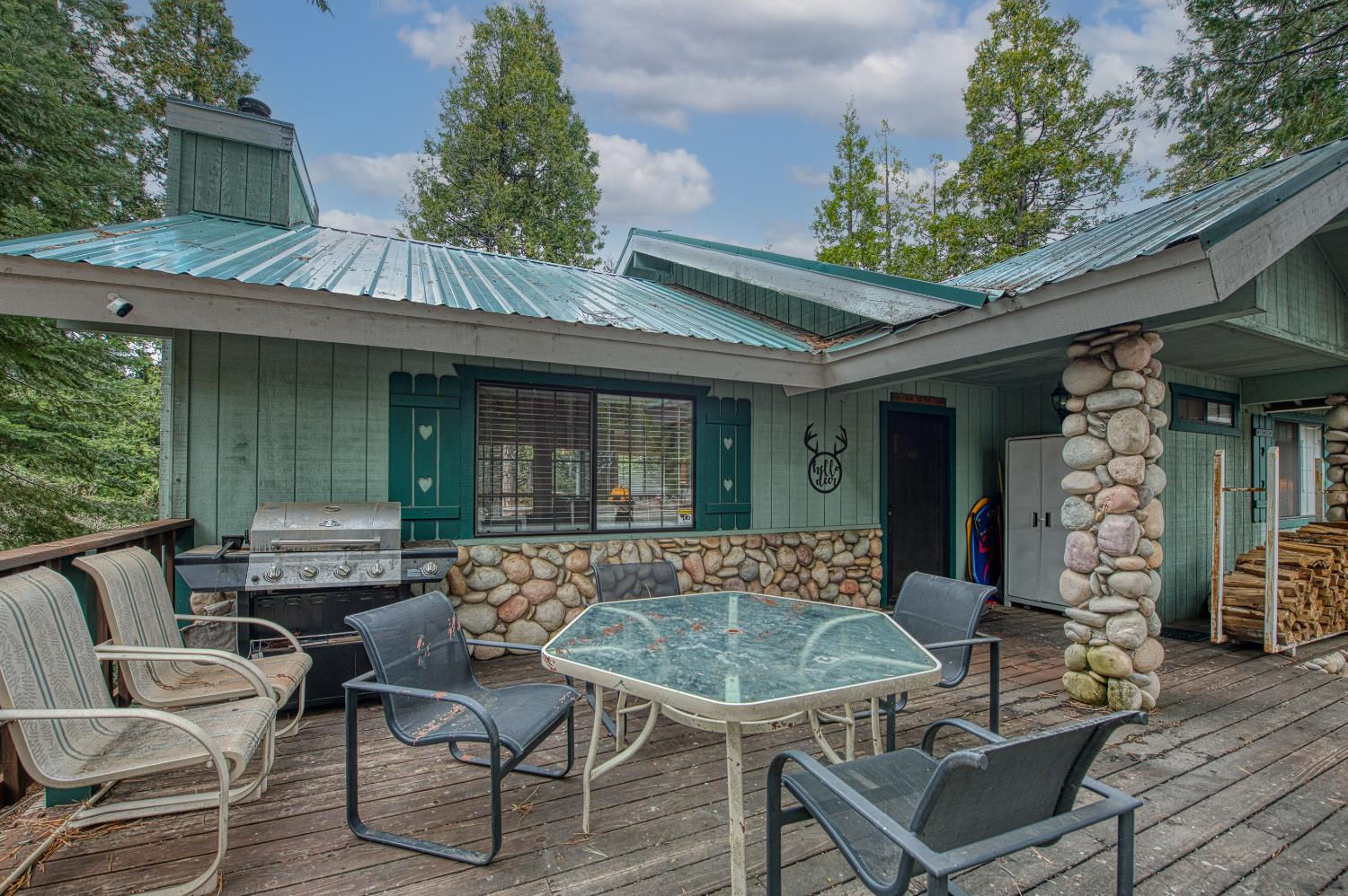 41150 Woodridge Lane, Shaver Lake, CA 93664