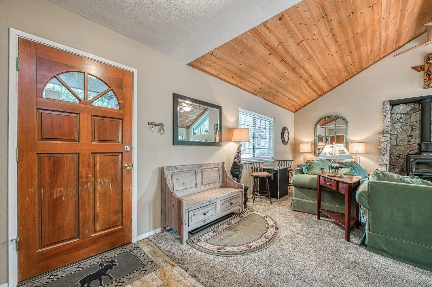 41150 Woodridge Lane, Shaver Lake, CA 93664