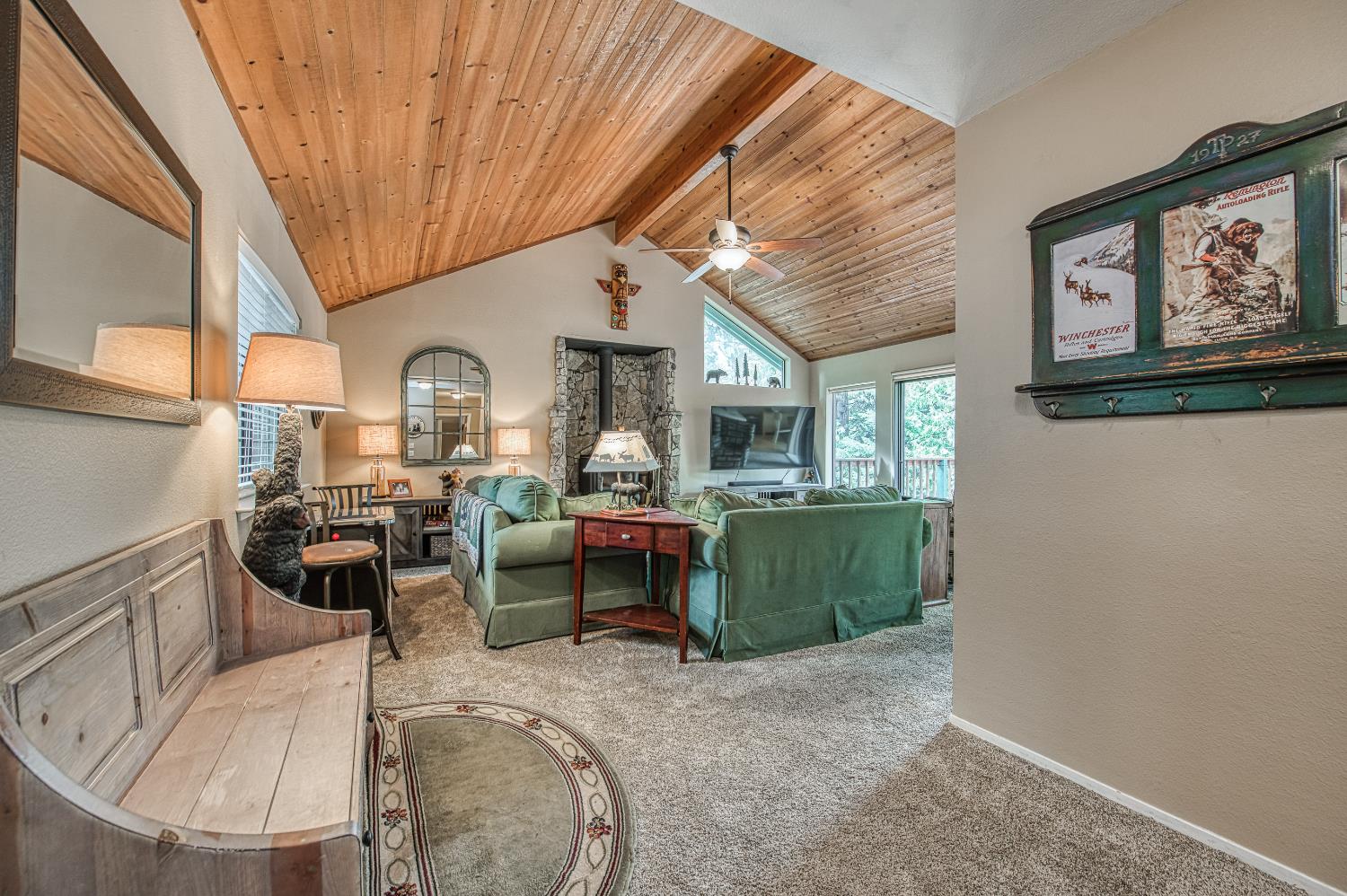 41150 Woodridge Lane, Shaver Lake, CA 93664