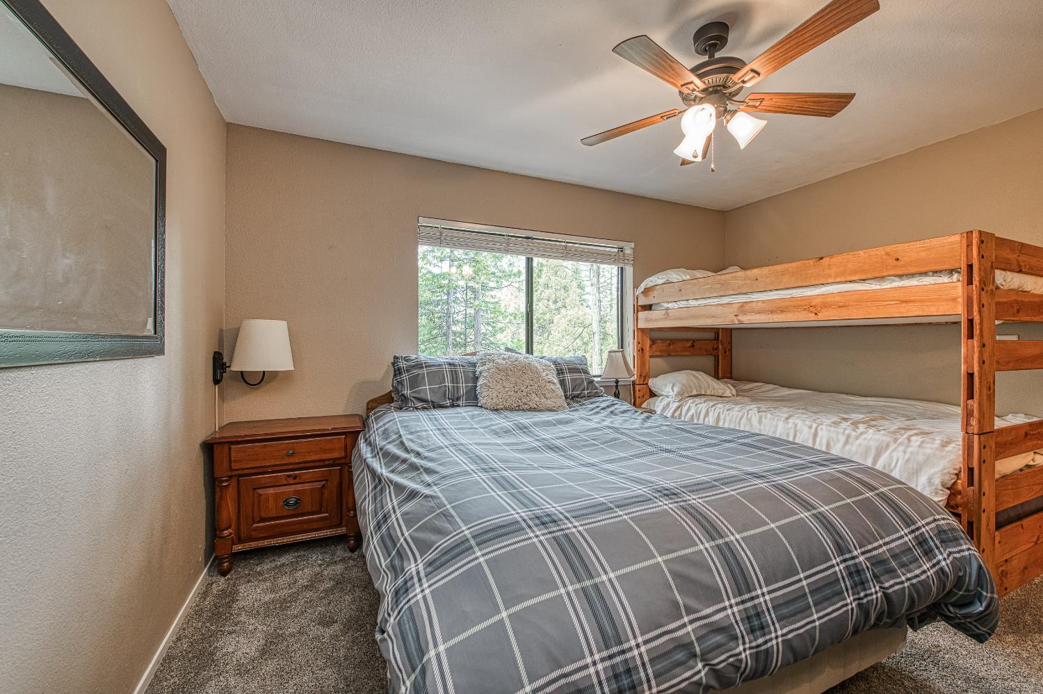 41150 Woodridge Lane, Shaver Lake, CA 93664