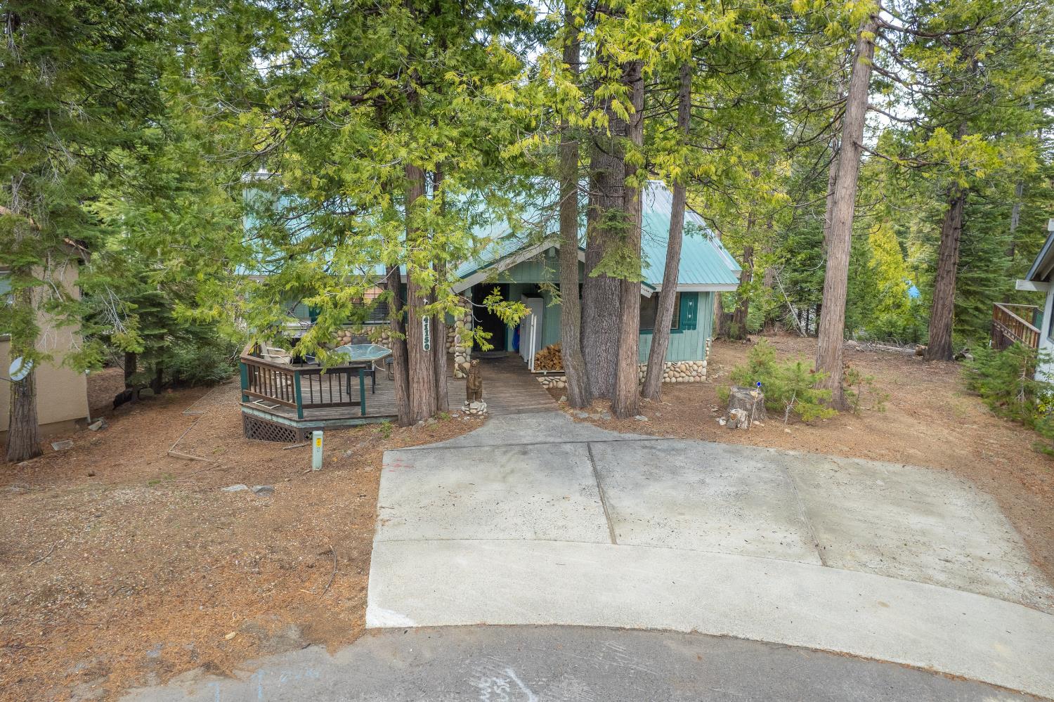 41150 Woodridge Lane, Shaver Lake, CA 93664