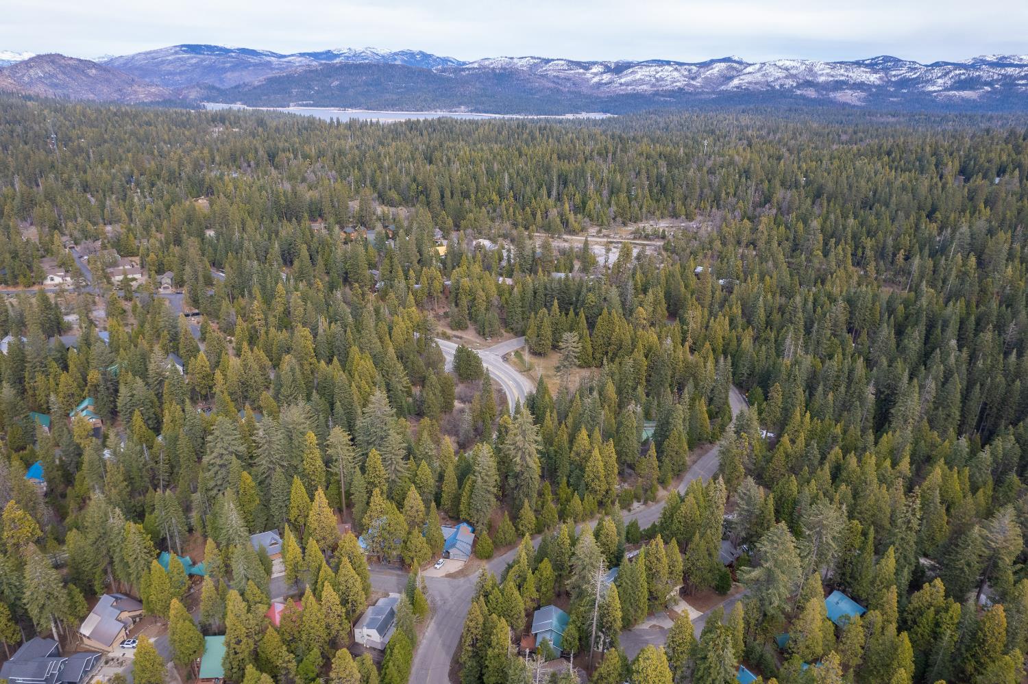 41150 Woodridge Lane, Shaver Lake, CA 93664