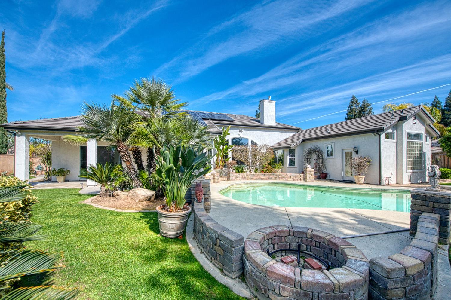 12437 N Via Tuscania Ave, Clovis, CA 93619