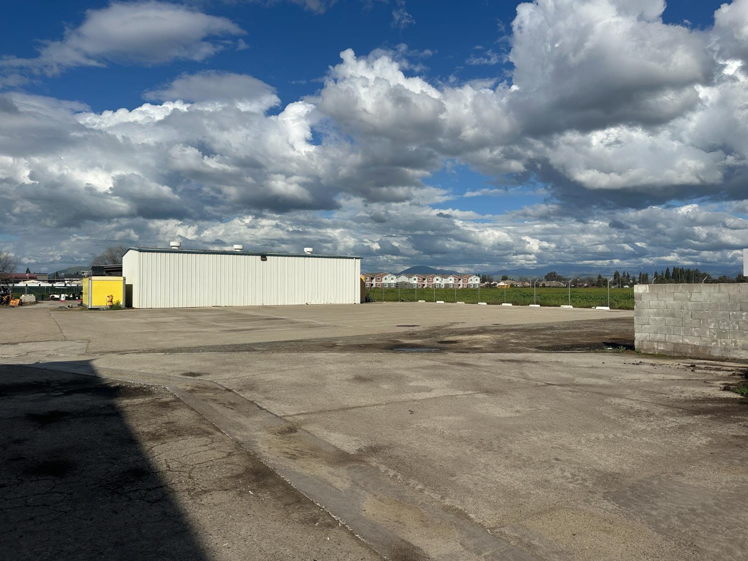 1260 S Buttonwillow Ave, Reedley, CA 93654