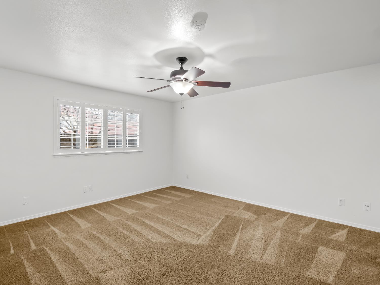 1542 E Alluvial Ave #137, Fresno, CA 93720