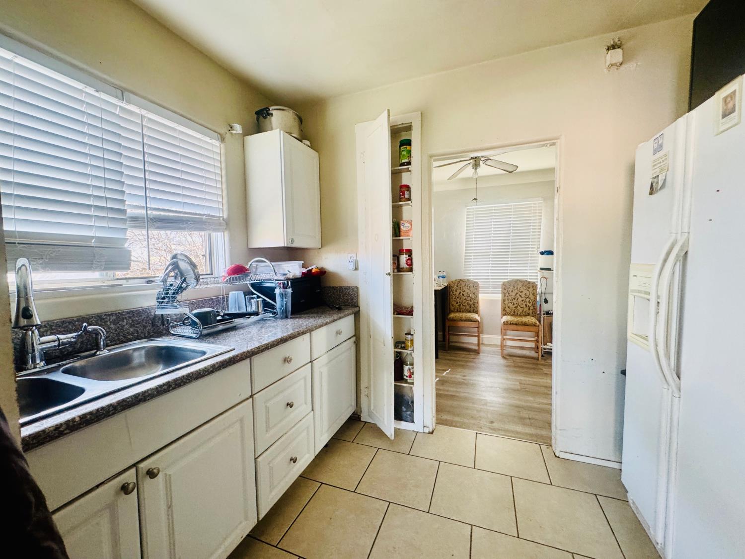 508 Beardsley Ave, Bakersfield, CA 93308