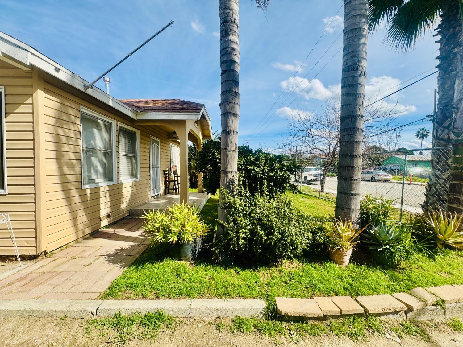 508 Beardsley Ave, Bakersfield, CA 93308