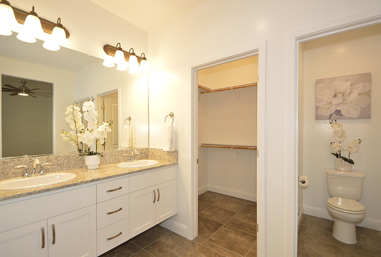 3412 W 3412 W. Venice, Visalia, CA 93277