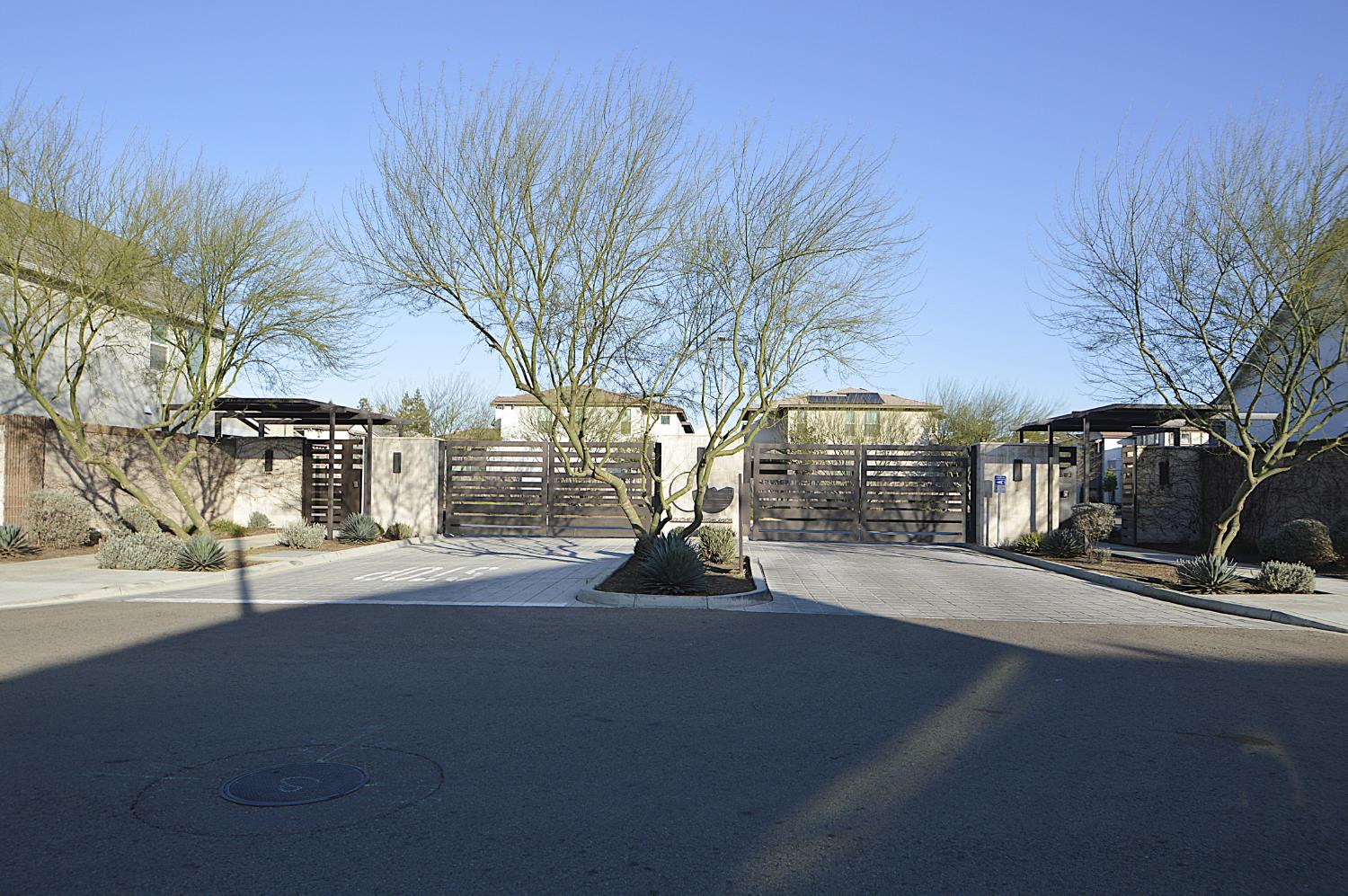 3412 W Venice, Visalia, CA 93277