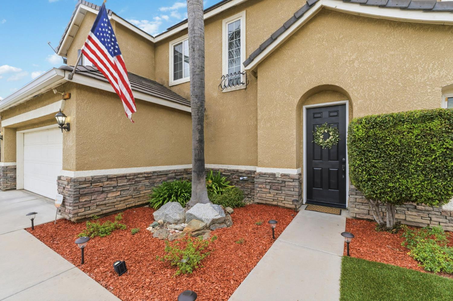 2871 Wrenwood Ave, Clovis, CA 93611