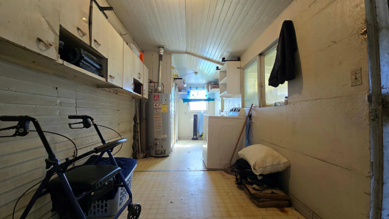 520 E Yale, Dinuba, CA 93618