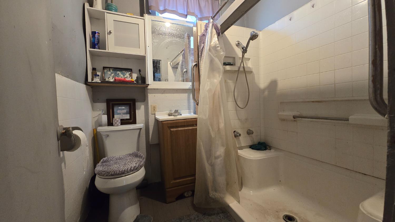 520 E Yale, Dinuba, CA 93618