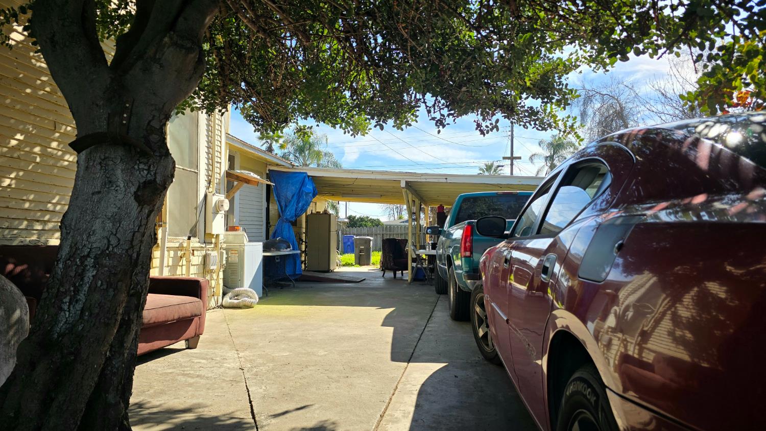 520 E Yale, Dinuba, CA 93618