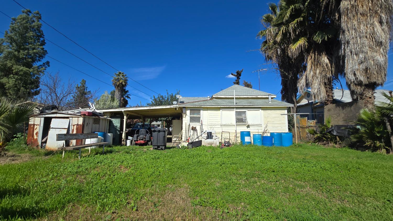 520 E Yale, Dinuba, CA 93618