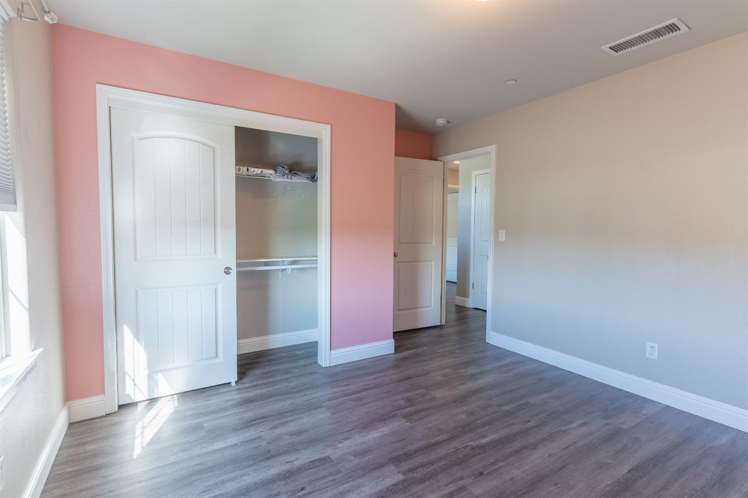 5865 E Beck Ave, Fresno, CA 93727