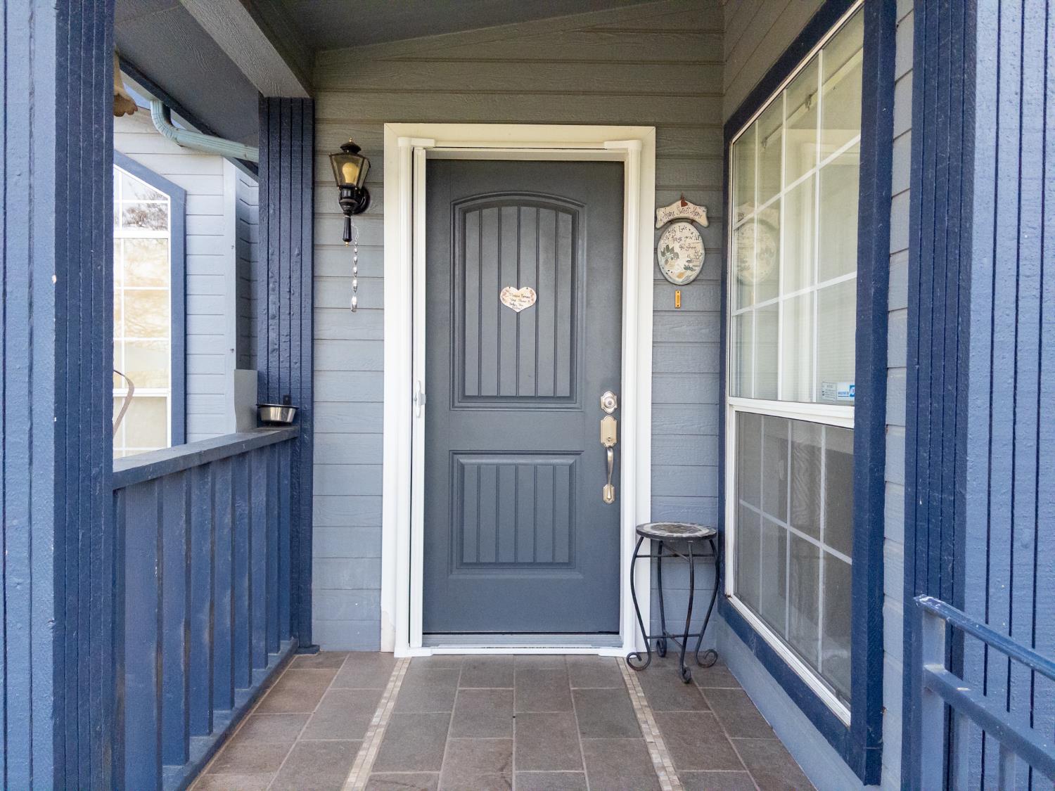 38075 Willowood Ln, Yokuts Valley, CA 93675