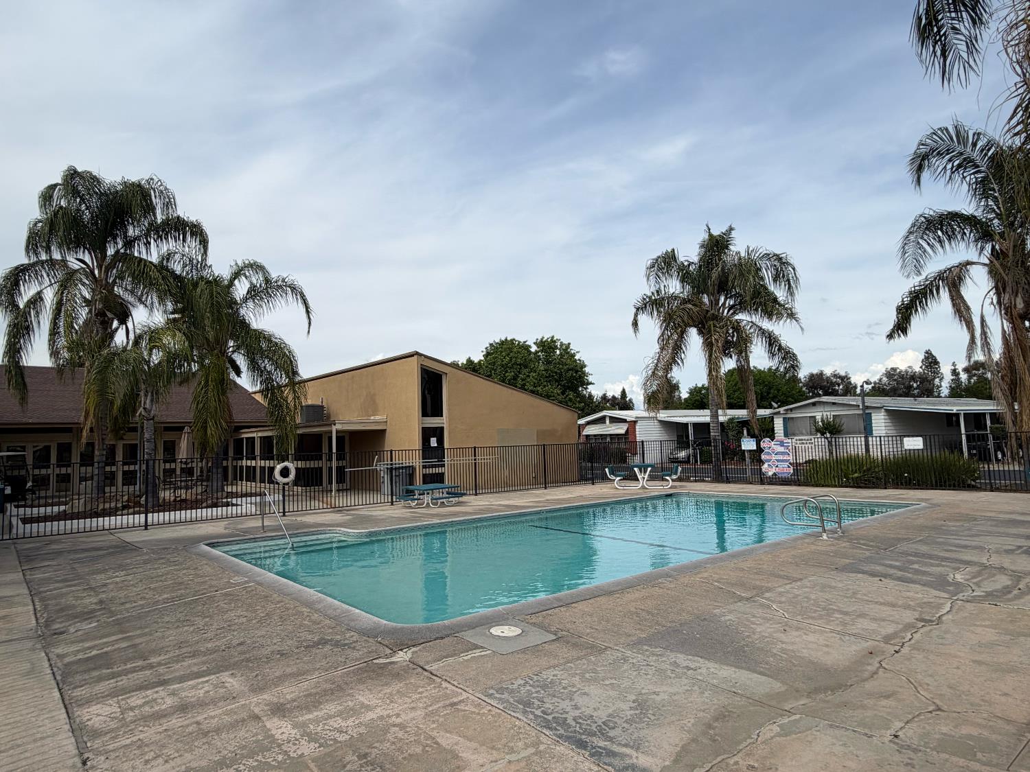 336 E Alluvial Ave #98, Fresno, CA 93720