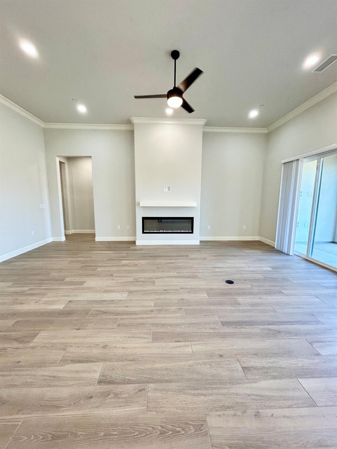 1655 Heirloom Avenue, Clovis, CA 93619