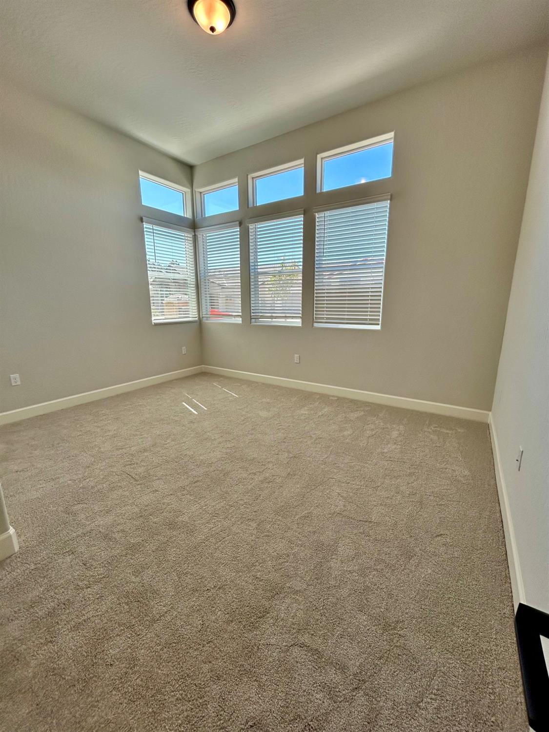 1655 Heirloom Avenue, Clovis, CA 93619