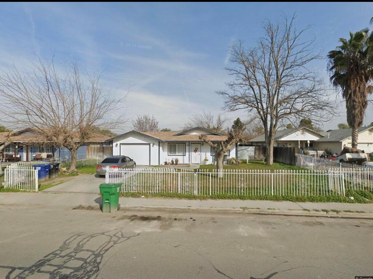 2220 North Ave, Corcoran, CA 93212
