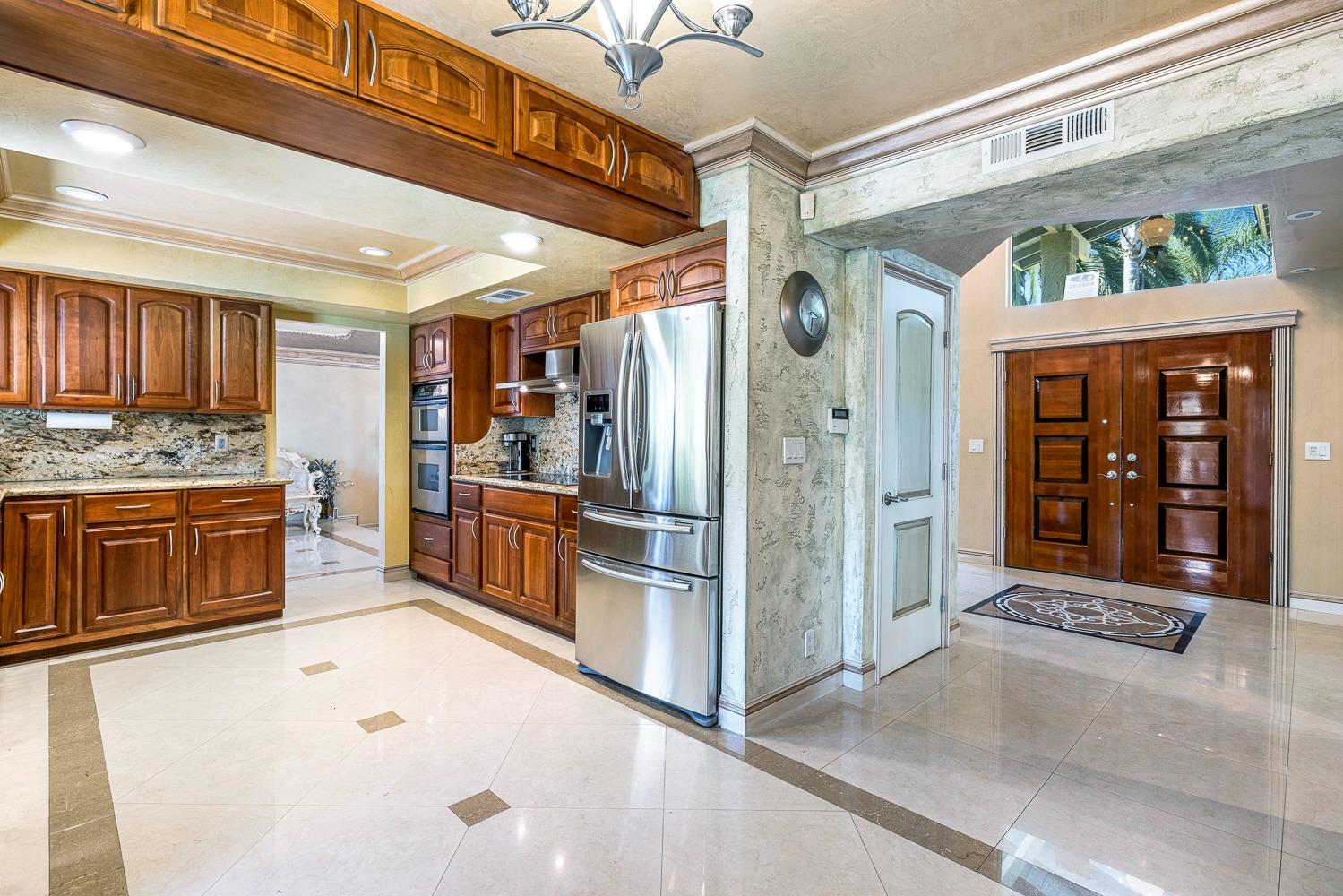 3607 W Magill Ave, Fresno, CA 93711