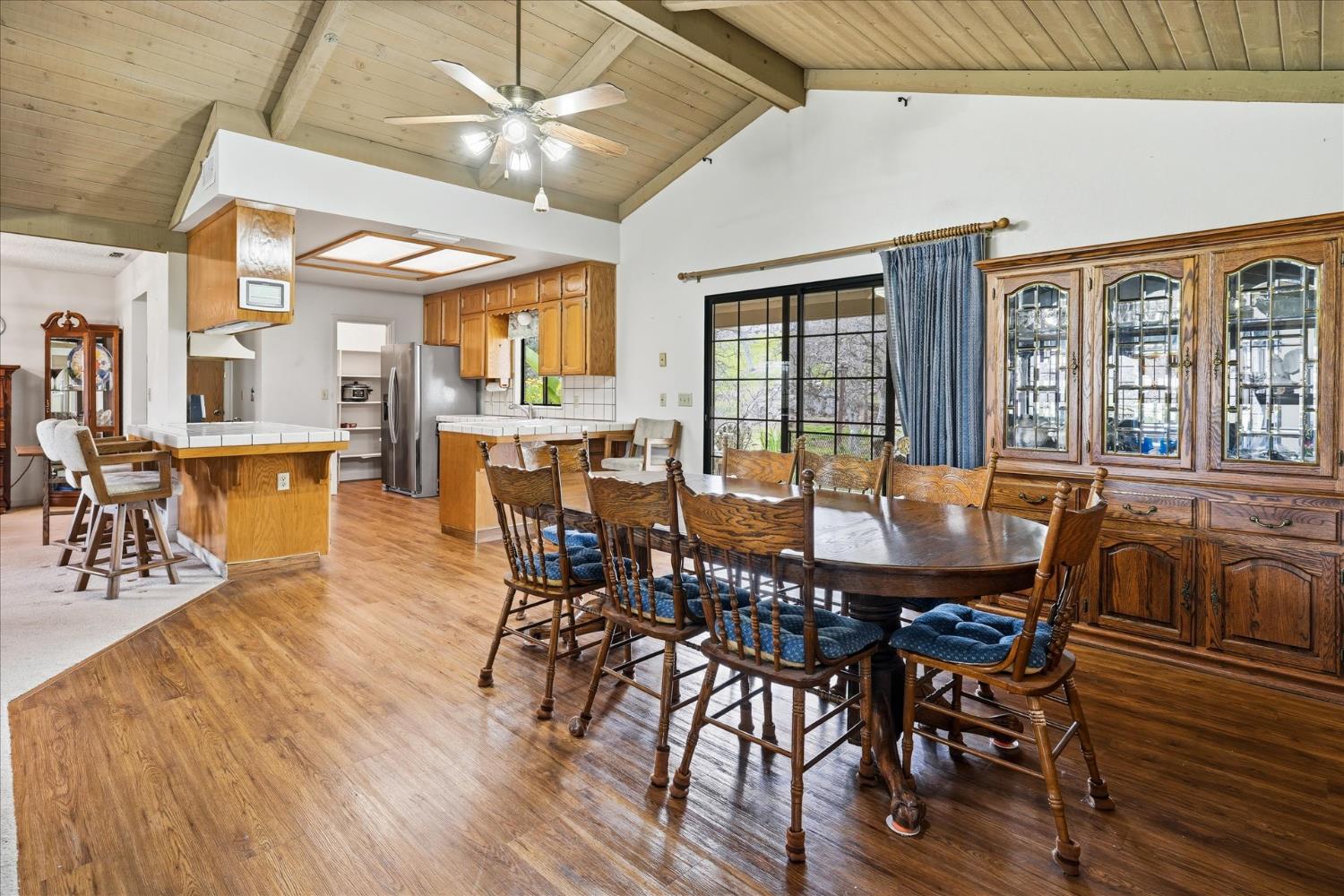 41900 Wild Horse Ct, Coarsegold, CA 93614