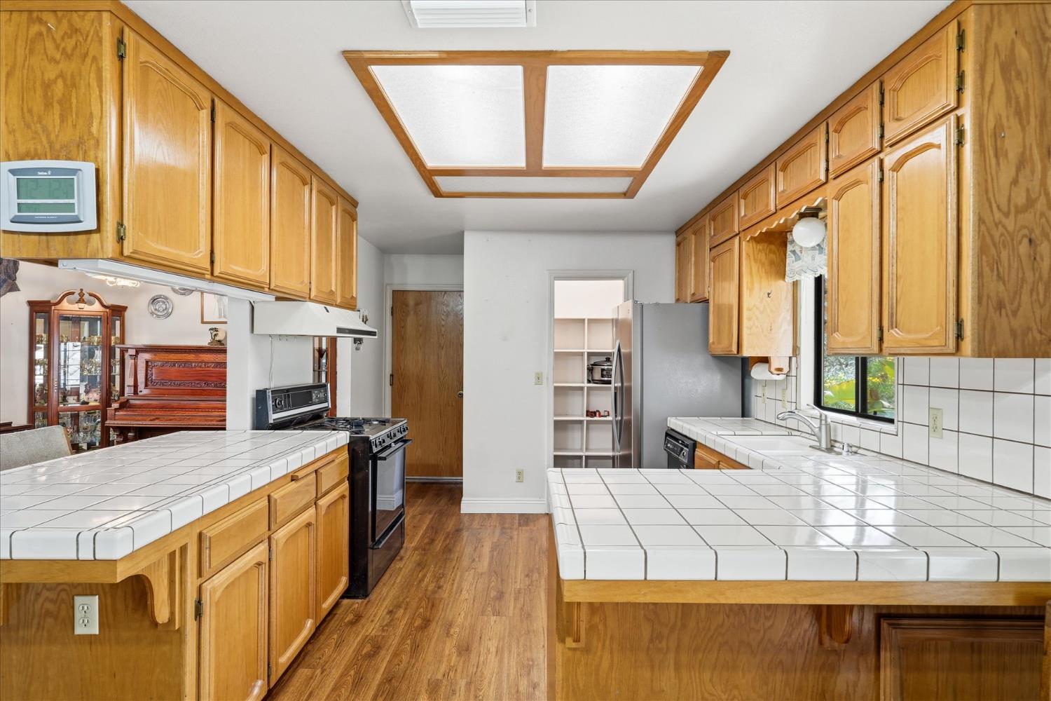 41900 Wild Horse Ct, Coarsegold, CA 93614