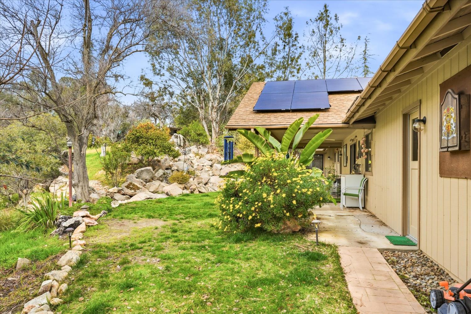 41900 Wild Horse Ct, Coarsegold, CA 93614