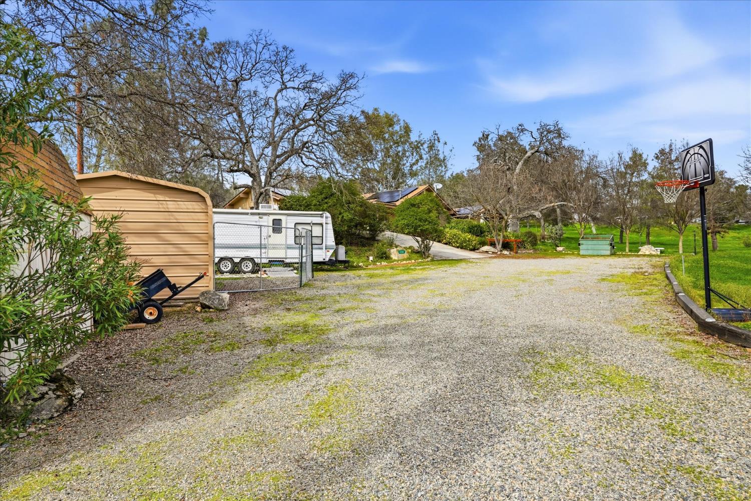 41900 Wild Horse Ct, Coarsegold, CA 93614