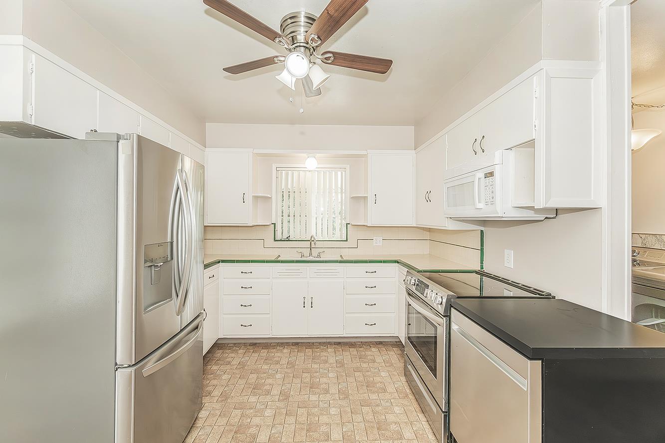 795 W Palm Ave, Reedley, CA 93654