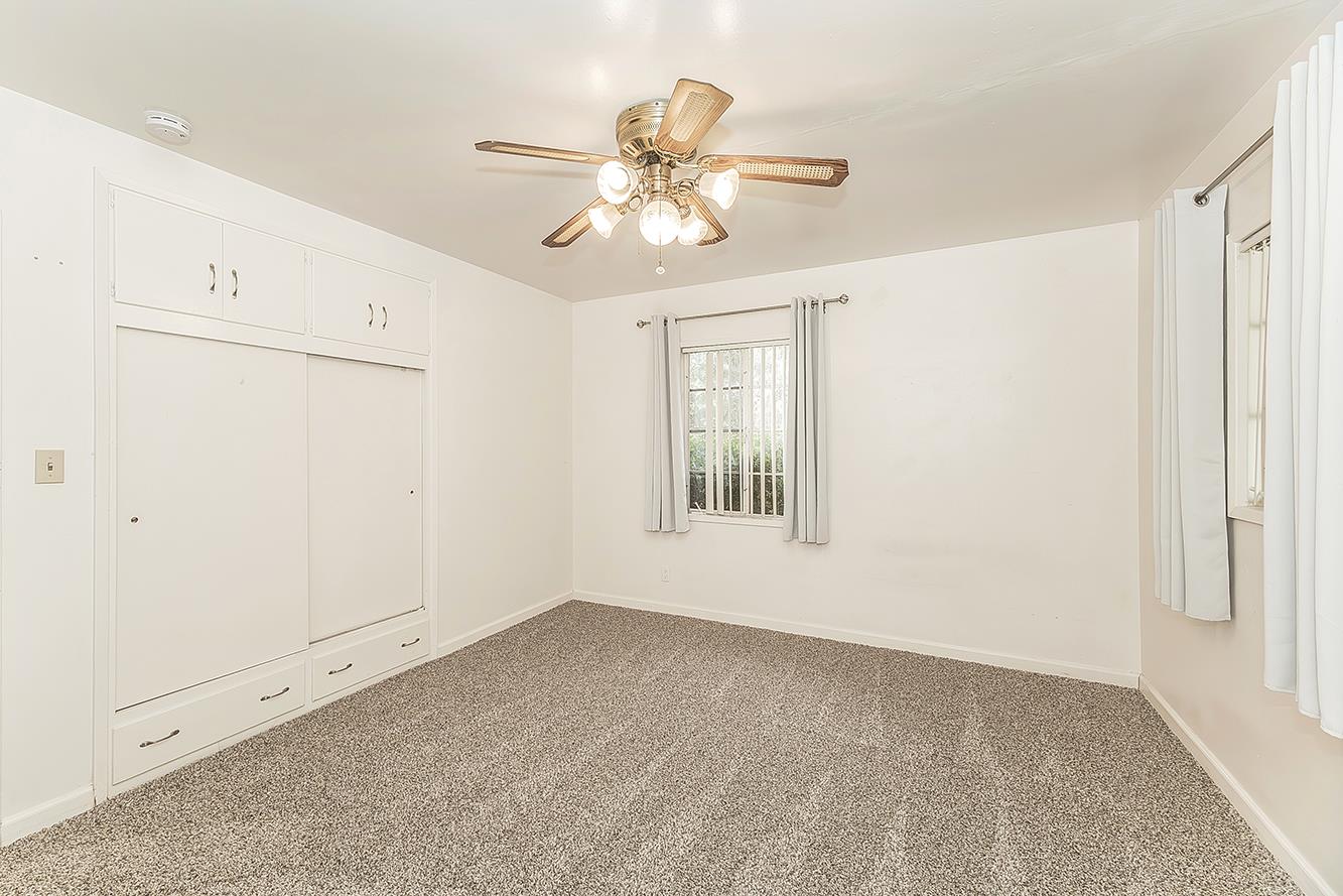 795 W Palm Ave, Reedley, CA 93654