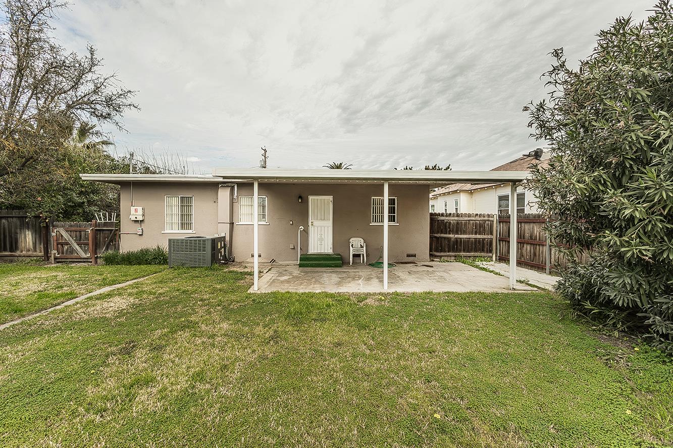 795 W Palm Ave, Reedley, CA 93654