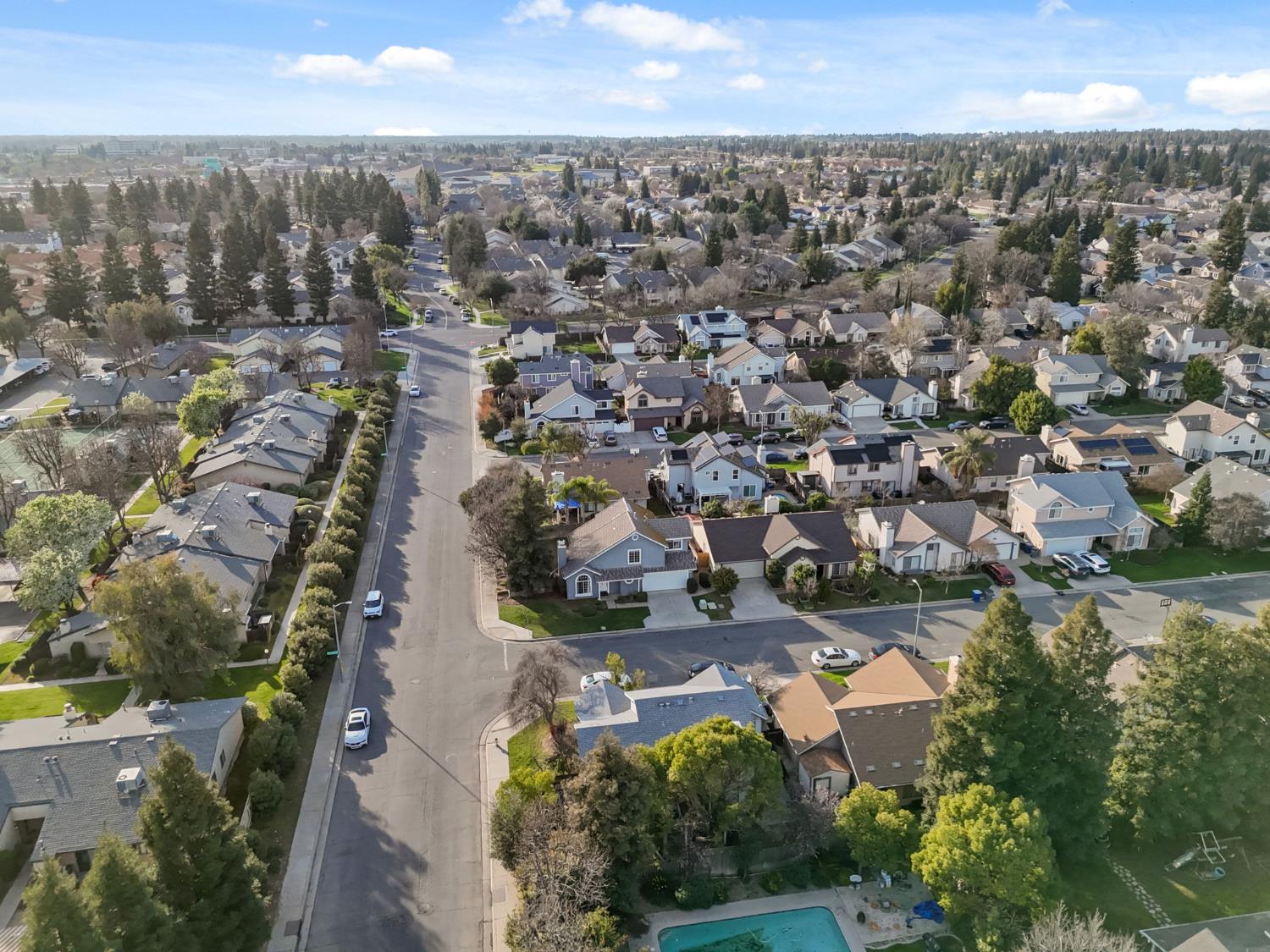 7305 N Woodrow, Fresno, CA 93720