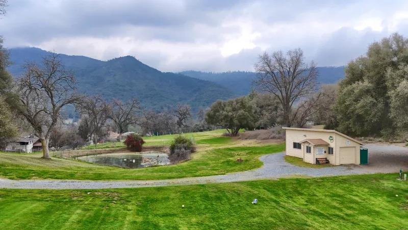 40632 Goldside Dr, Oakhurst, CA 93644