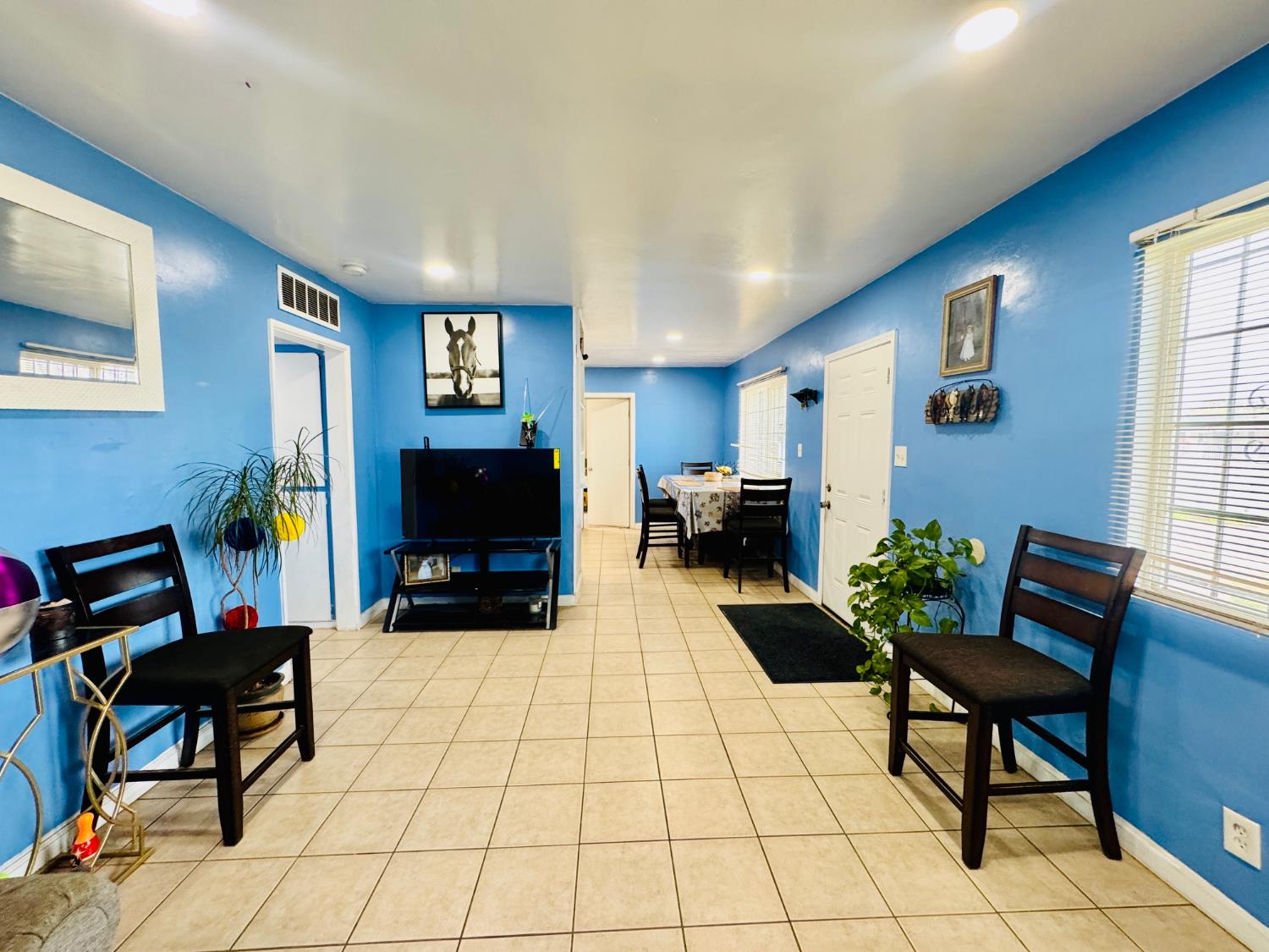 601 Mount Vernon, Bakersfield, CA 93307