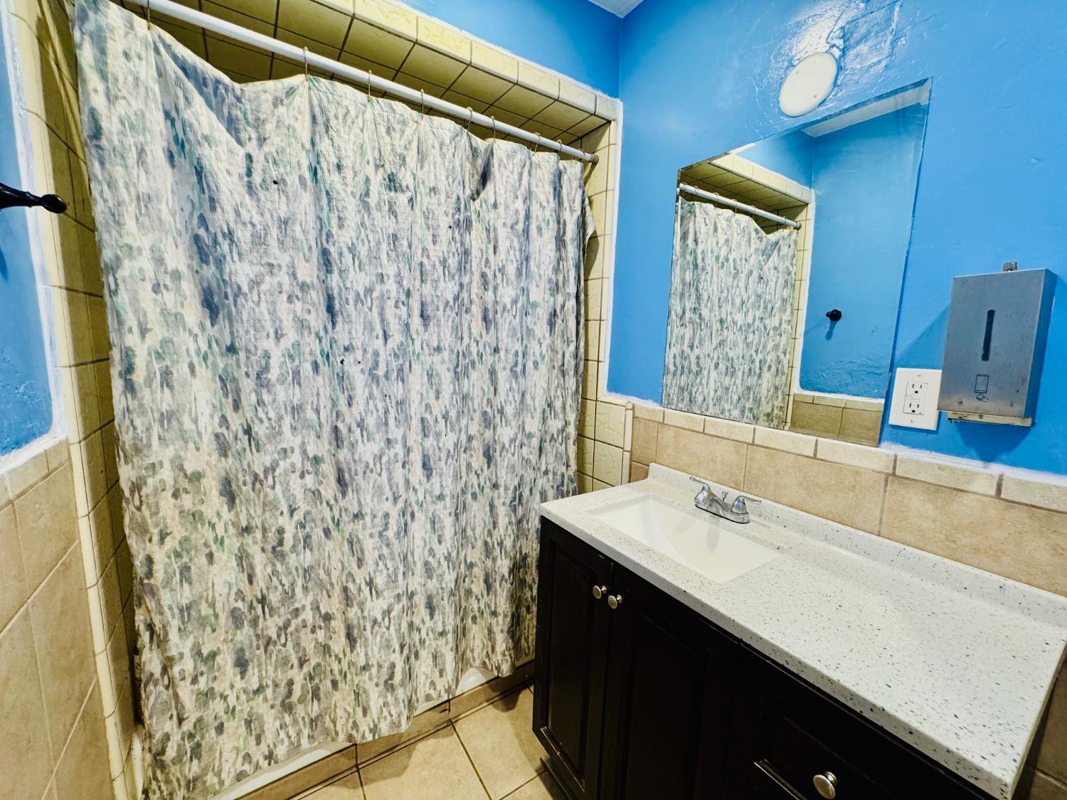 601 Mount Vernon, Bakersfield, CA 93307