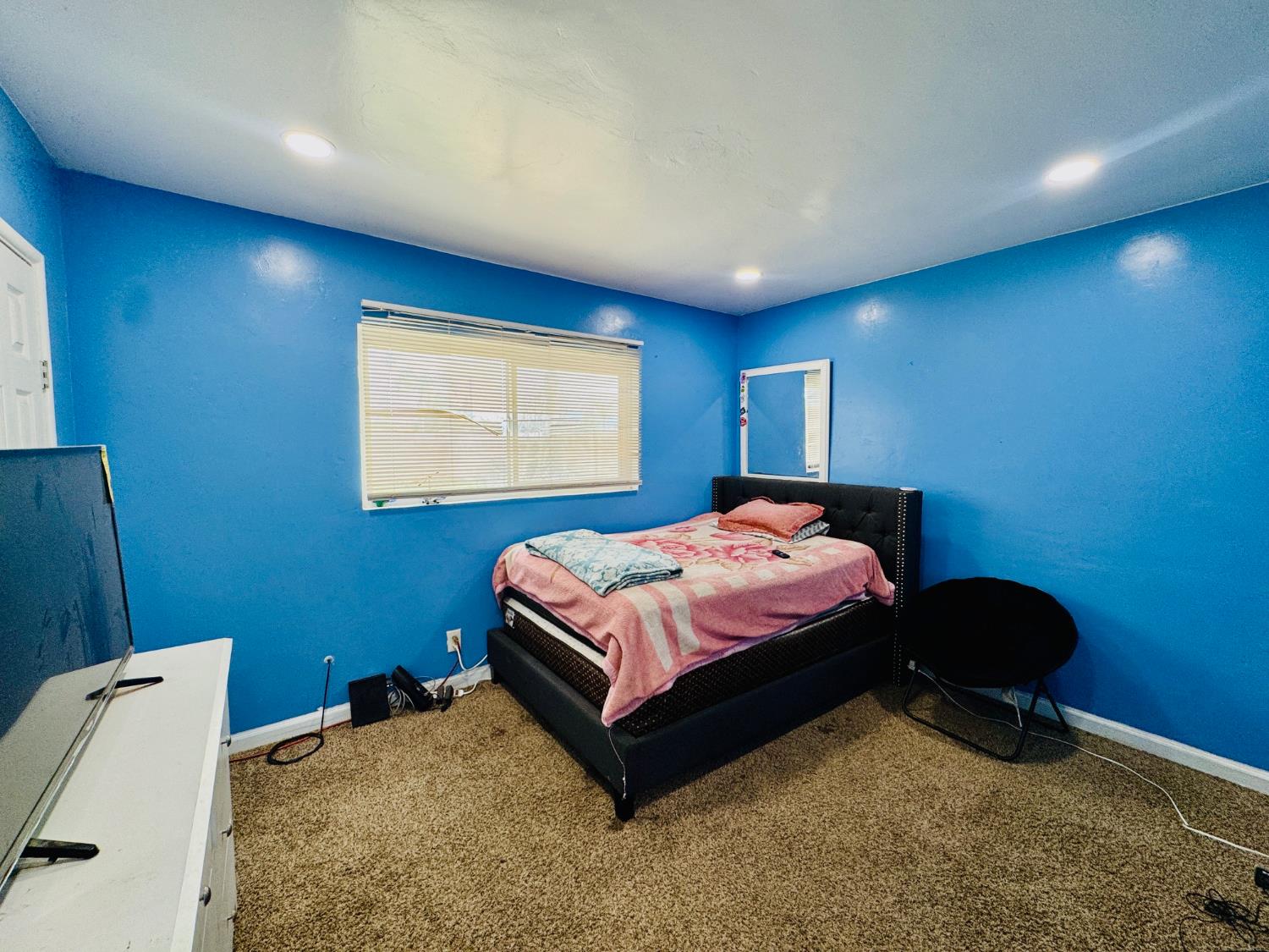 601 Mount Vernon, Bakersfield, CA 93307