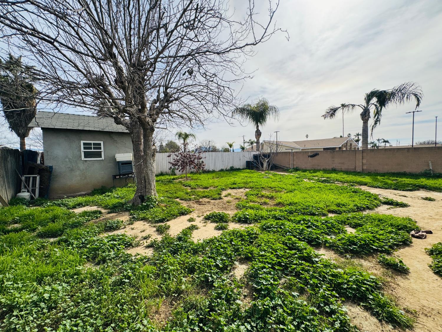 601 Mount Vernon, Bakersfield, CA 93307