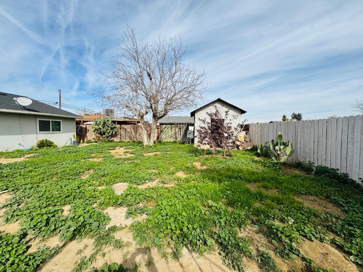 601 Mount Vernon, Bakersfield, CA 93307