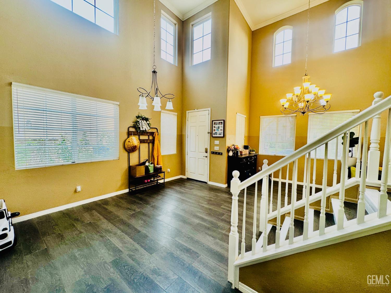 11206 Baltra Way, Bakersfield, CA 93306