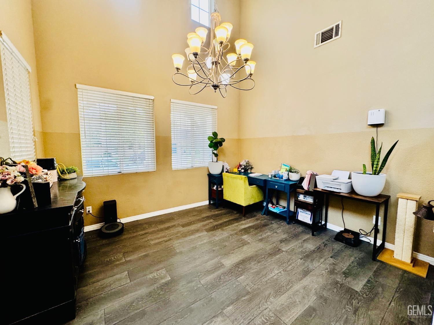 11206 Baltra Way, Bakersfield, CA 93306