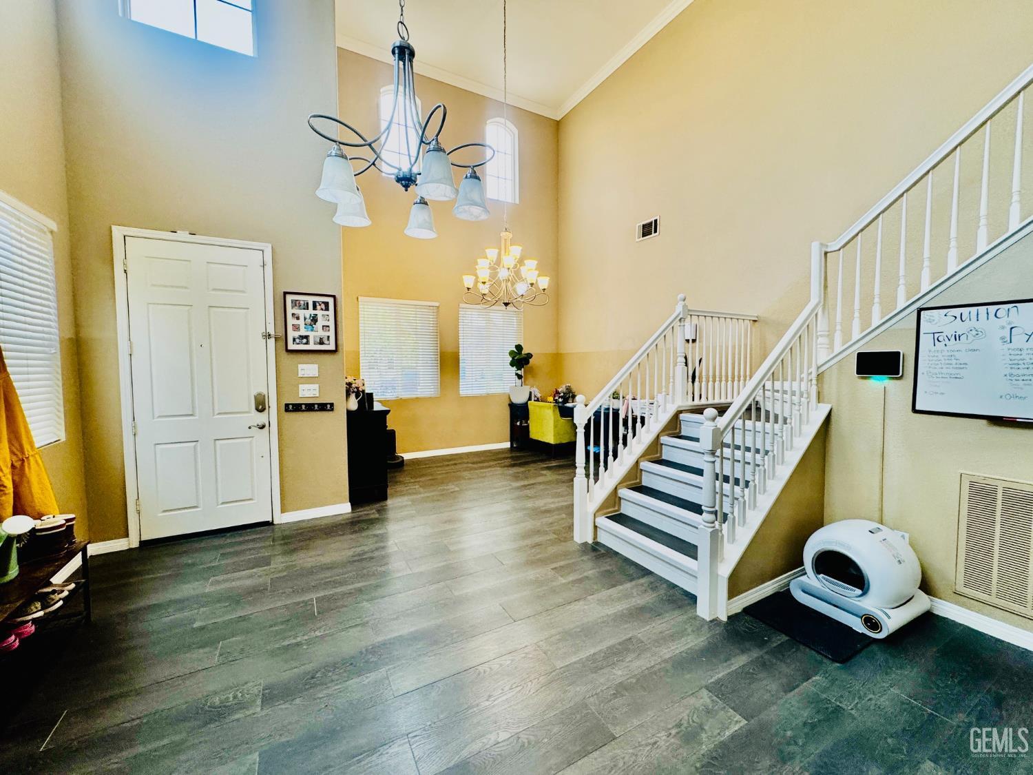 11206 Baltra Way, Bakersfield, CA 93306