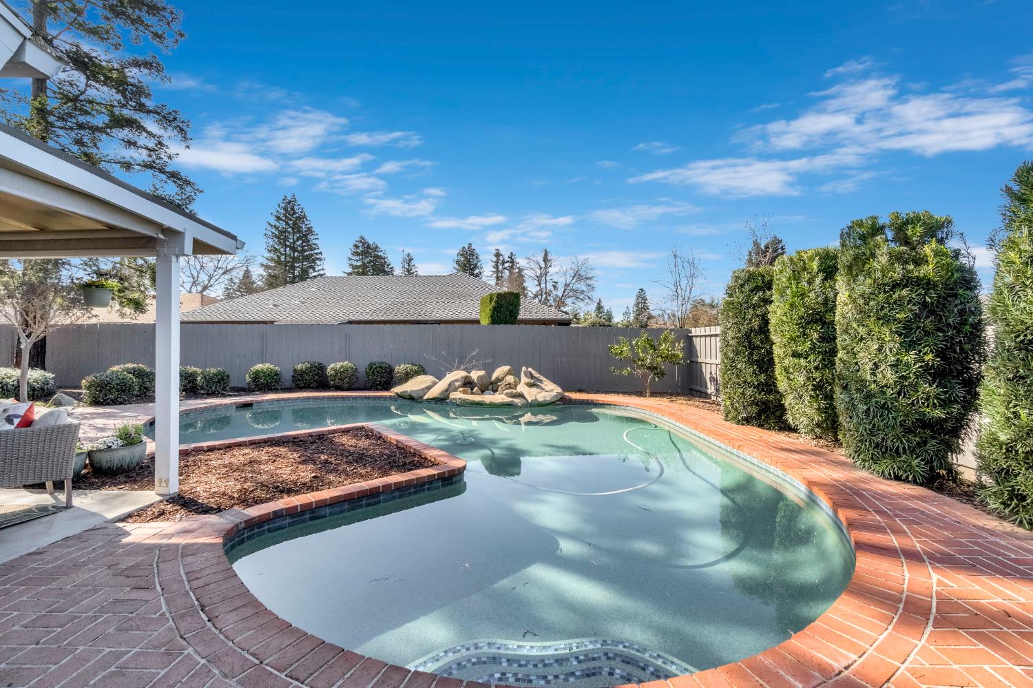 509 E Everglade Ave, Fresno, CA 93720