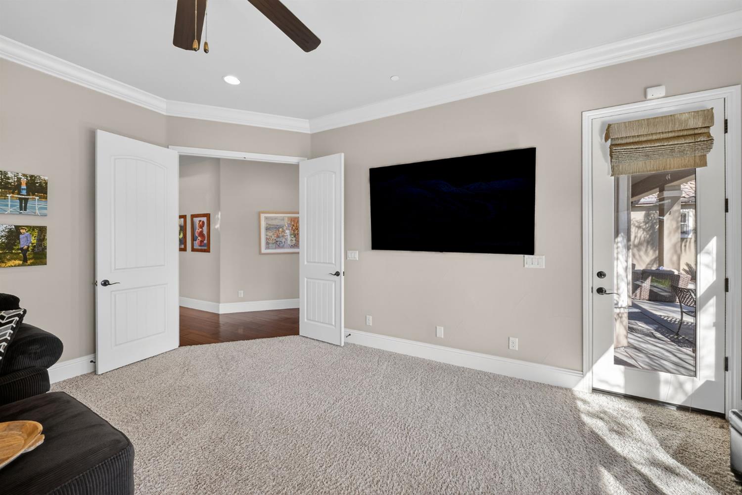 1783 E Clubhouse Dr, Fresno, CA 93730