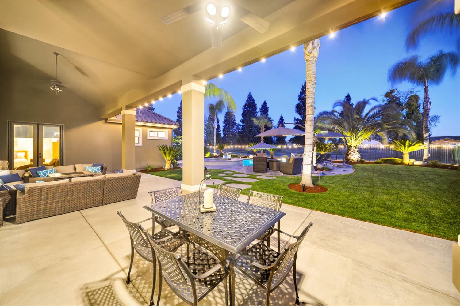 1783 E Clubhouse Dr, Fresno, CA 93730