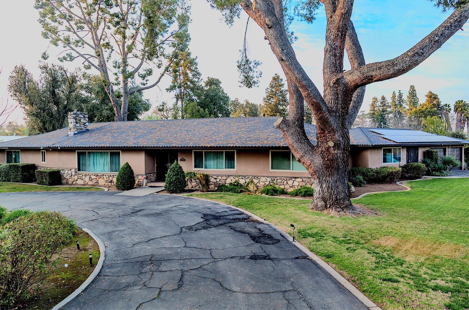 5795 E Butler, Fresno, CA 93727